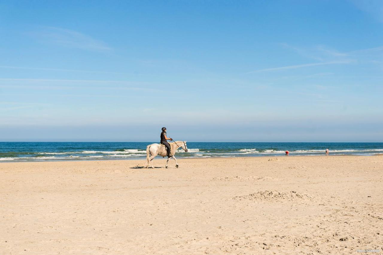 First Camp Lakolk Strand Camping Esterno foto